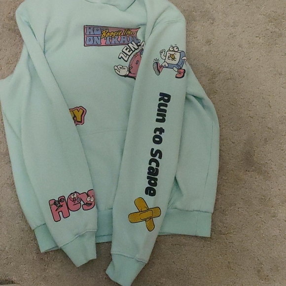 Bershka cartoon hoodie - Picture 2 of 3